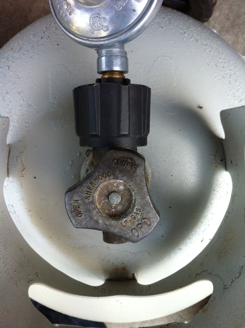 Close valve to tank