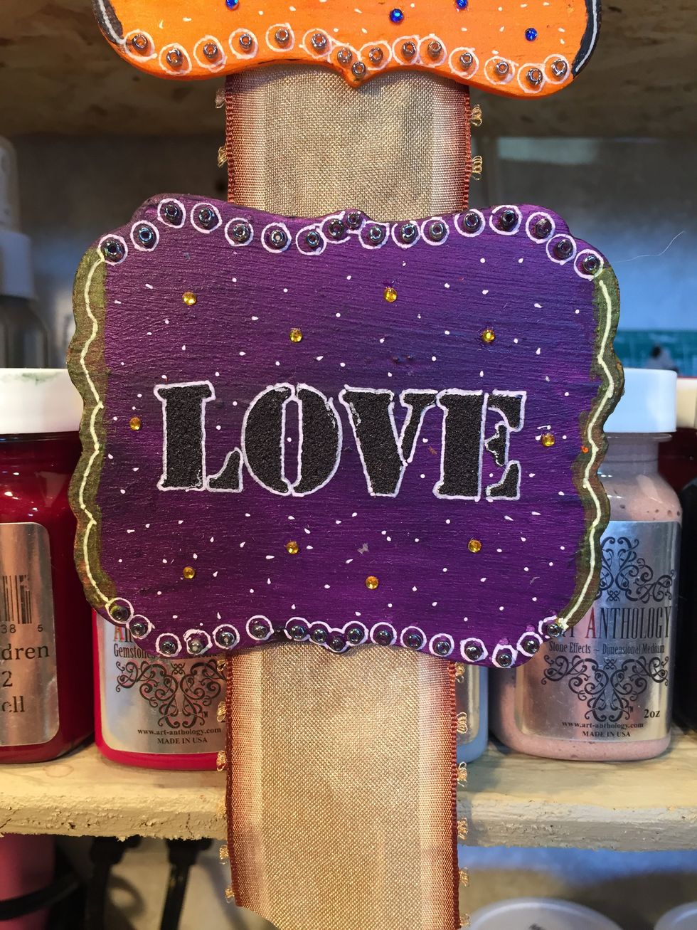 Closeup - I also outlined each letter. On this one, I painted a strip of Lemon Tart down each side and then went over it with my white pen.