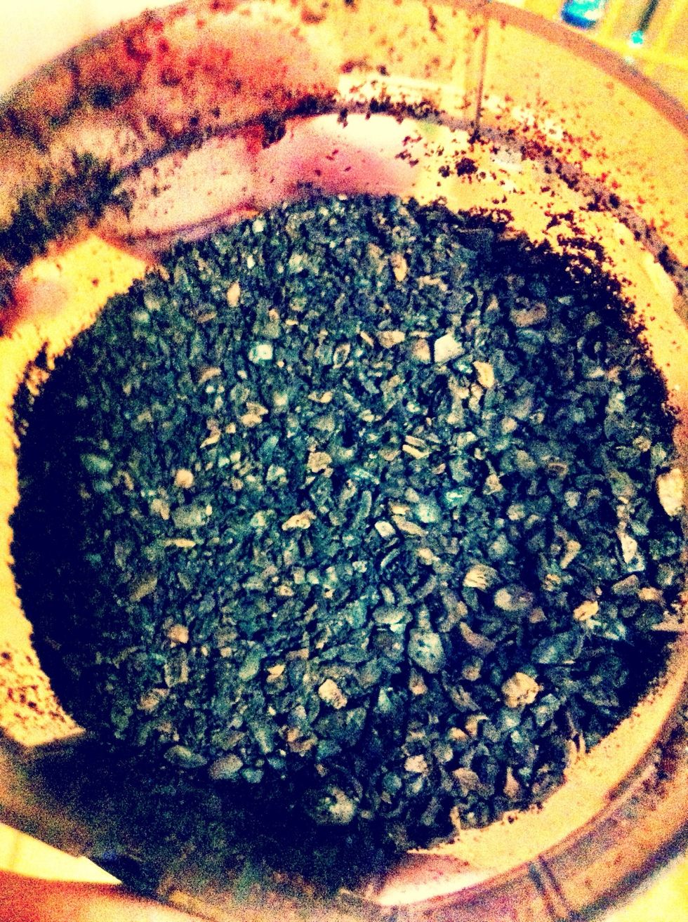 Coarsely ground the coffee beans! Fine grind can clog the filter!