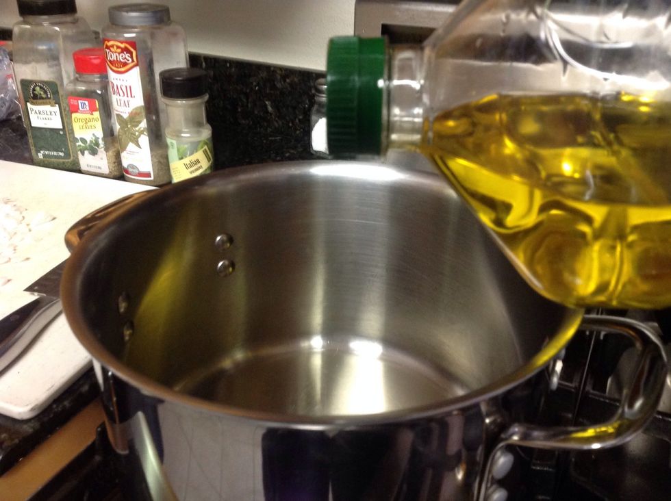 Coat the bottom of pot with olive oil.