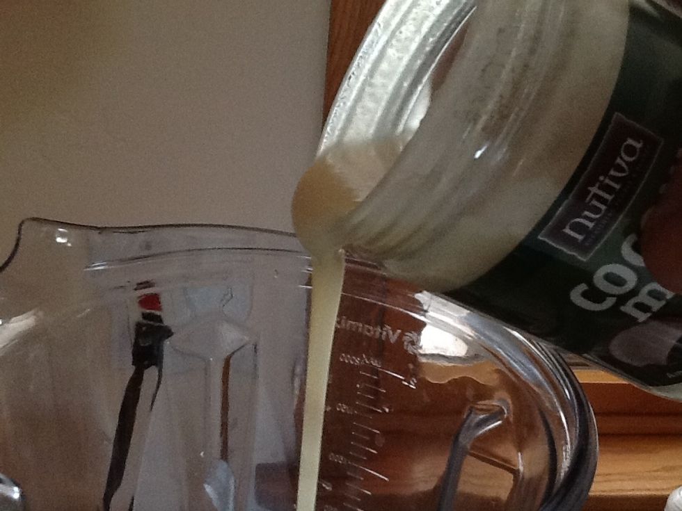 Coconut manna should be stirred or shaken to completely pourable. No Lumps!