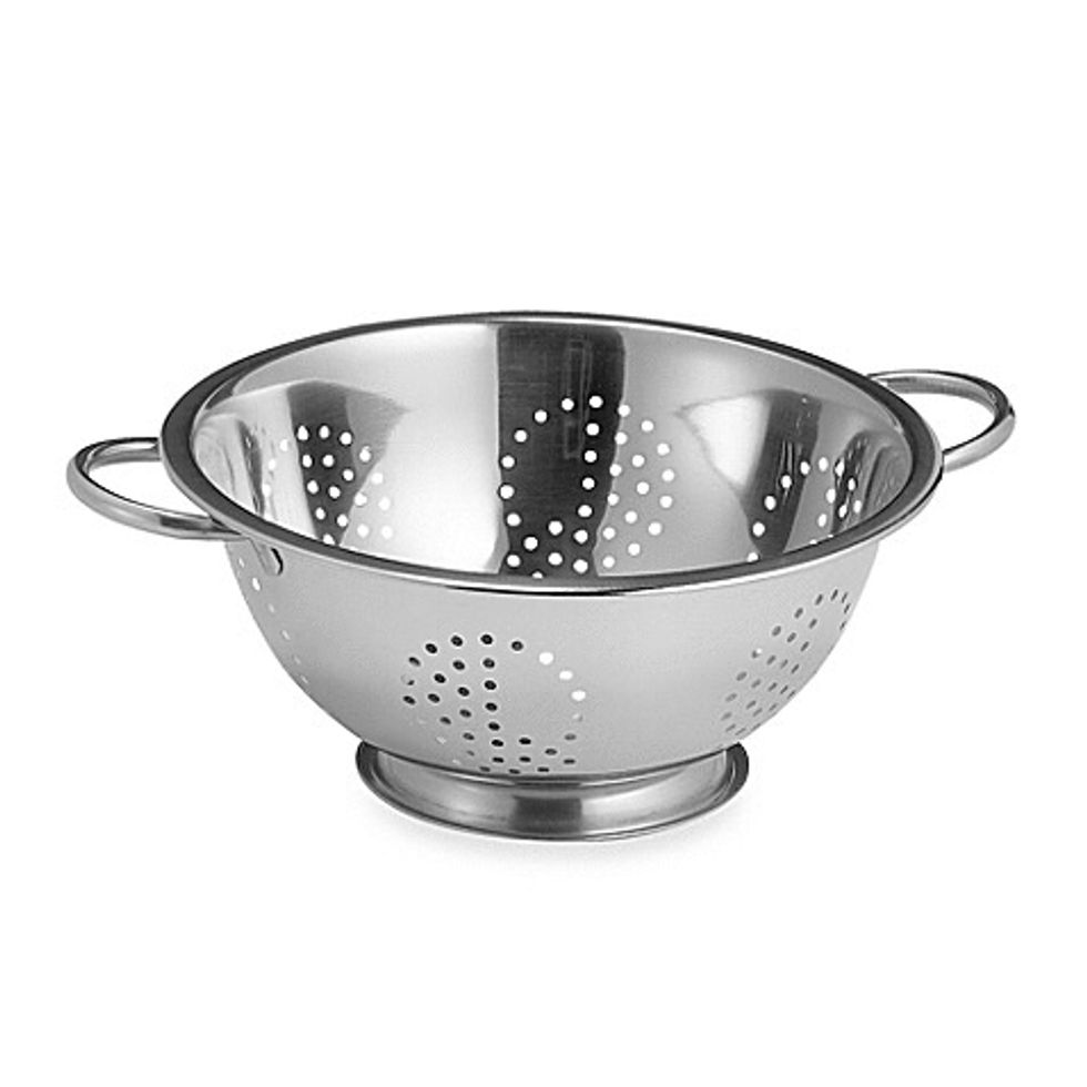 Colander is used for draining water when you rinse vegetables or for boiled pasta I can use a colander when I make macaroni and cheese