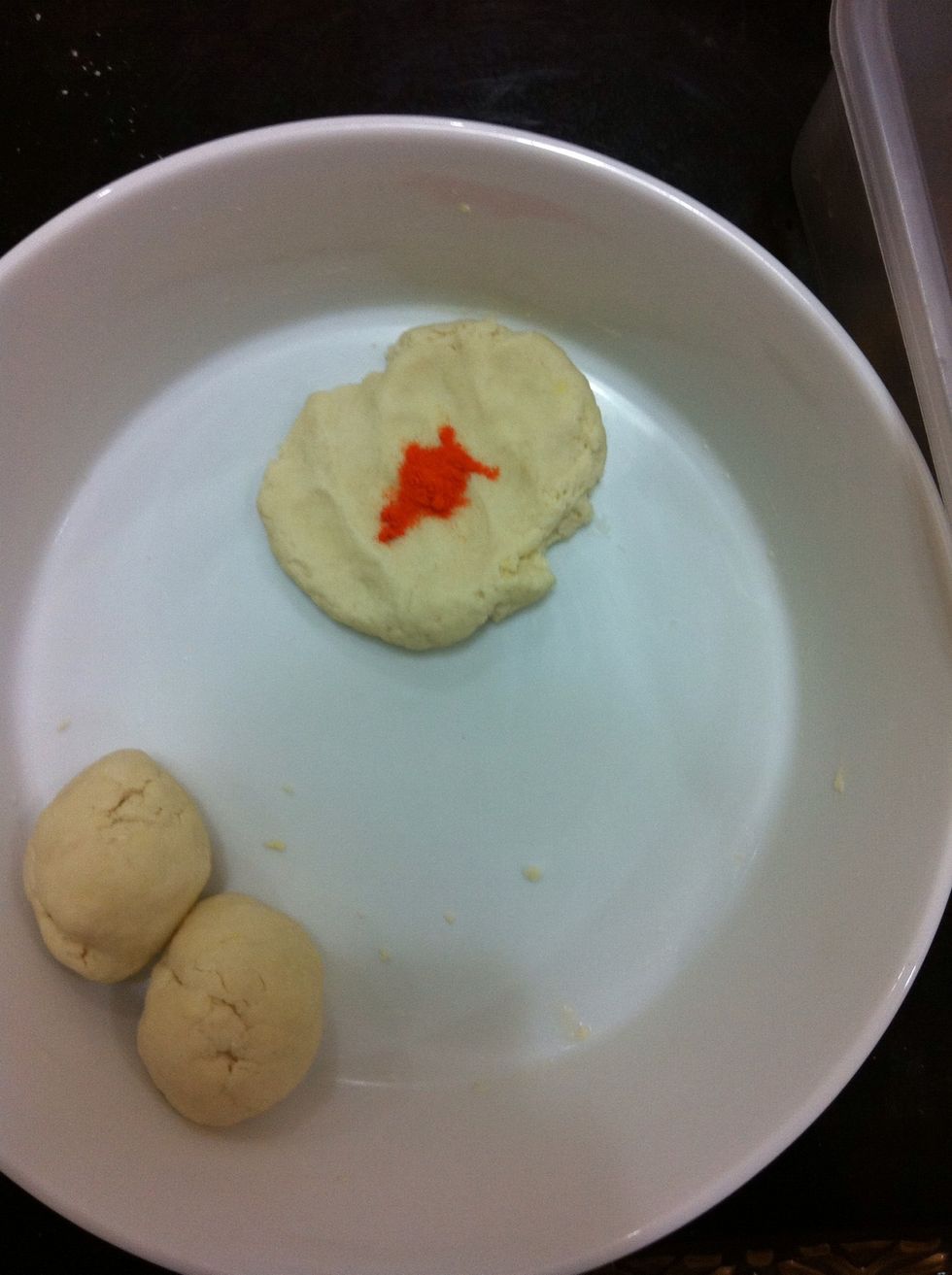 Color every part with different food coloring