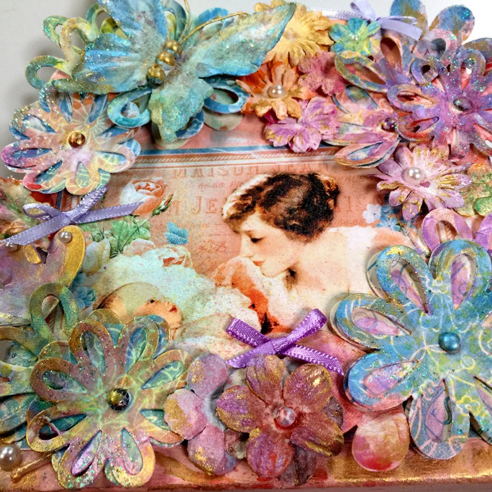 Color with several color of Inka Gold