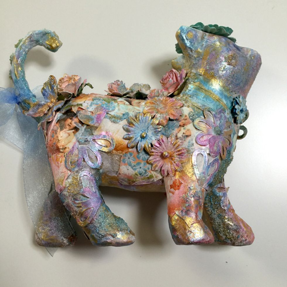 Color with several color of Inka Gold