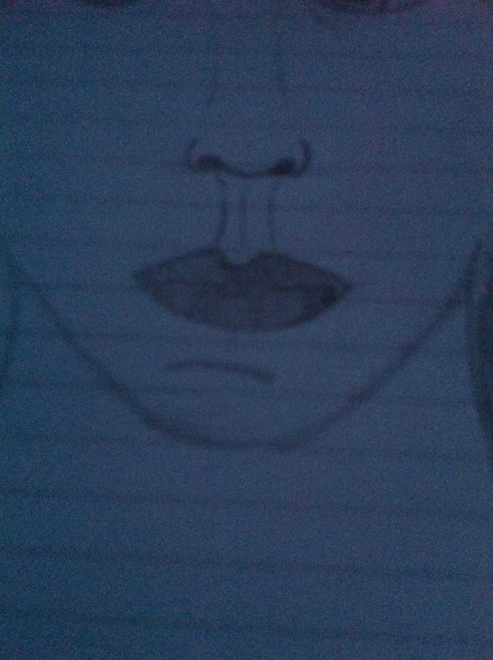 Colour in the lips using vertical lines close together