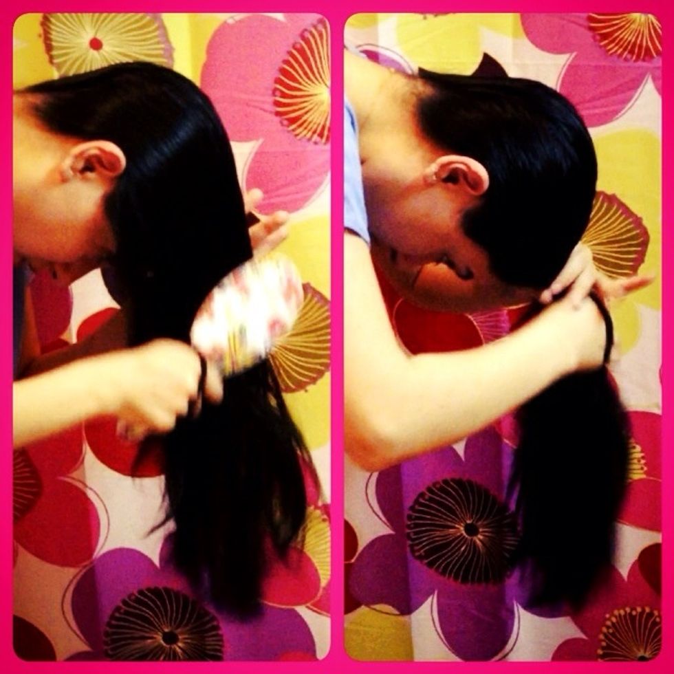 Comb your hair down like the picture, Connecting hair from the top like the picture.