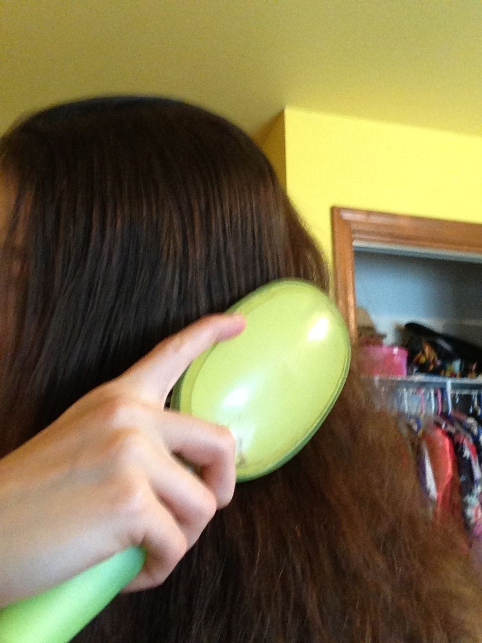 Comb your hair so it's tangle free!