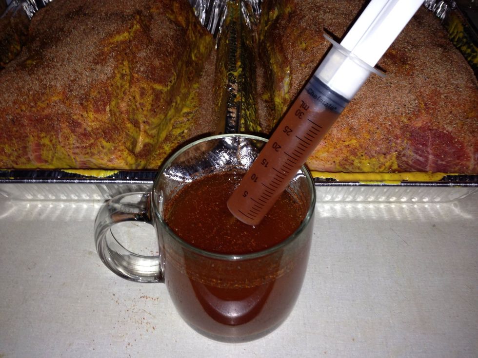 Combine 2 Tbsp of rub with 2 cups of apple juice and mix. Fill your injector.