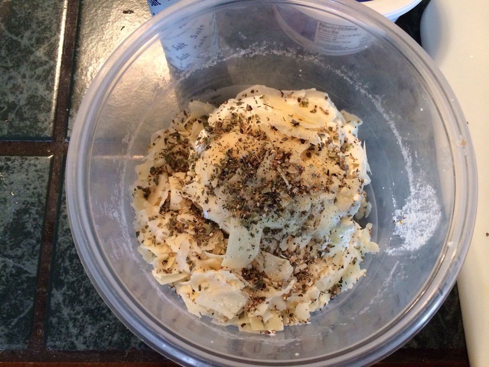 Combine and mix ricotta, cottage cheese, Parmesan, egg, 1/2 tbs of parsley, Italian seasoning, basil, oregano, salt and pepper. Mix until well combined. Set this aside while you tend to the sauce.