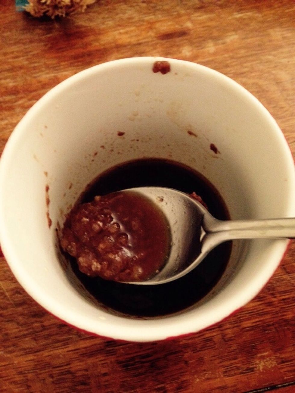 Combine in a cup. This is the sauce at the beginning, start stirring to dissolve sugar and tamarind paste, if you struggle you might heat it gently 30-60s in the microwave to help dissolve the sugar.
