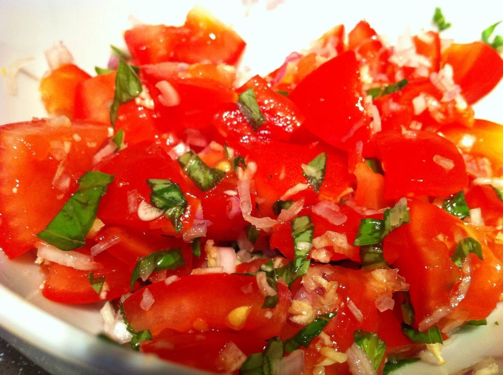 Combine ingredients in bowl, add olive oil, gently mix.