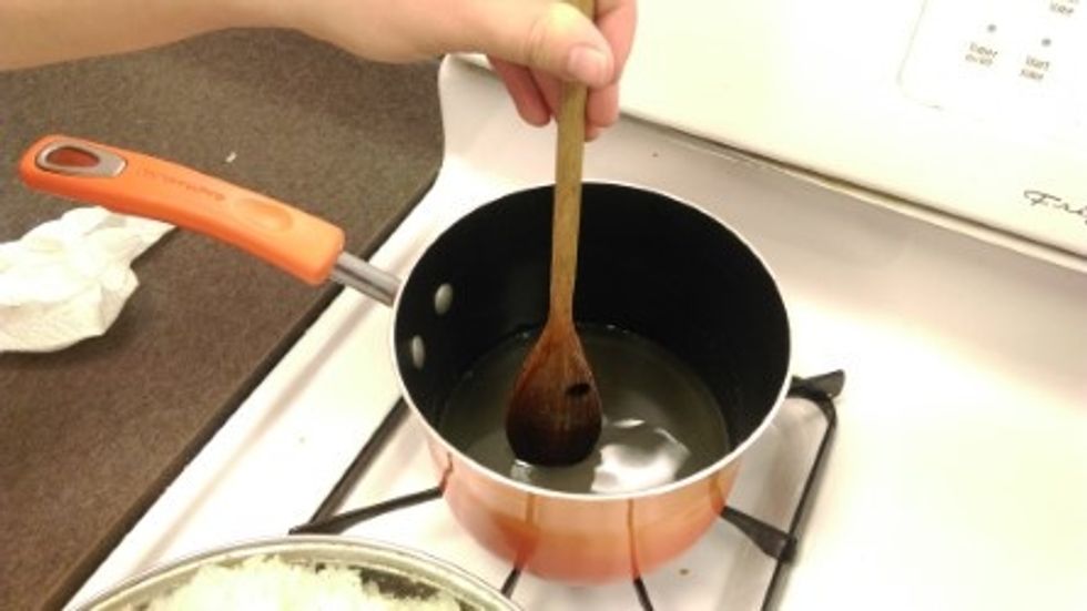 Combine Rice vinegar, Sugar and Salt. Stir until sugar is fully dissolved.