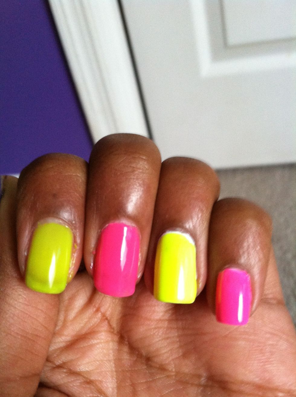 Comparison- Leftside:regular polish Rightside: white polish underneath. (tip- when you apply make sure you cover over the whitepolish, to have a clean manicure)