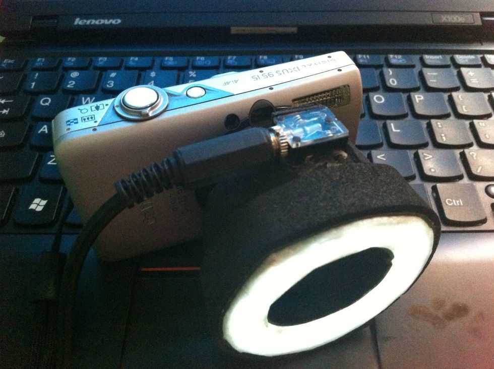 Complete setup on pocket camera with light ON position