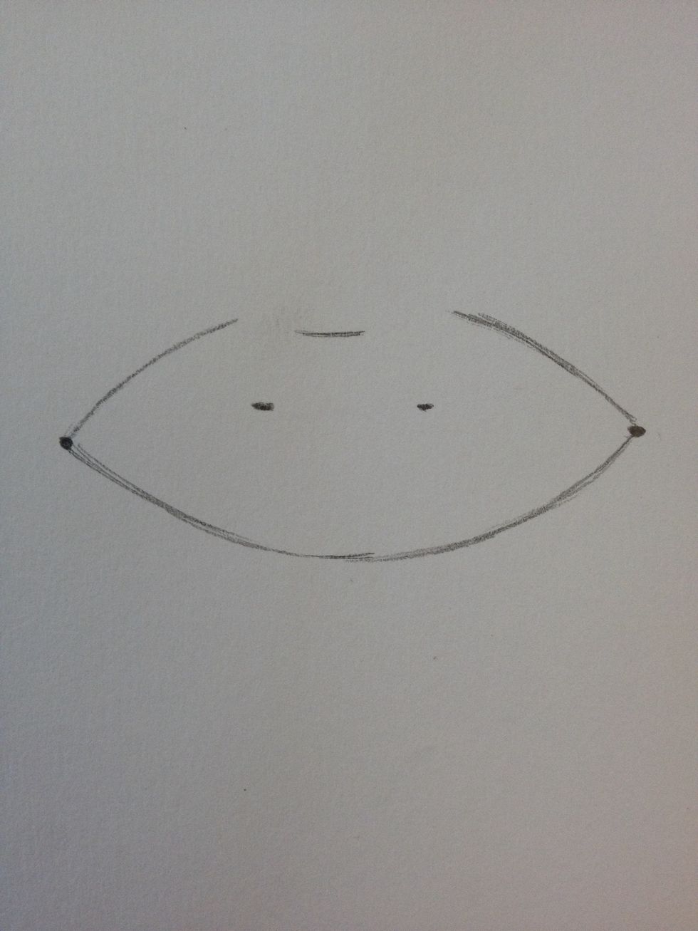 Complete the lower lip. Go slowly and be careful about the symmetry.