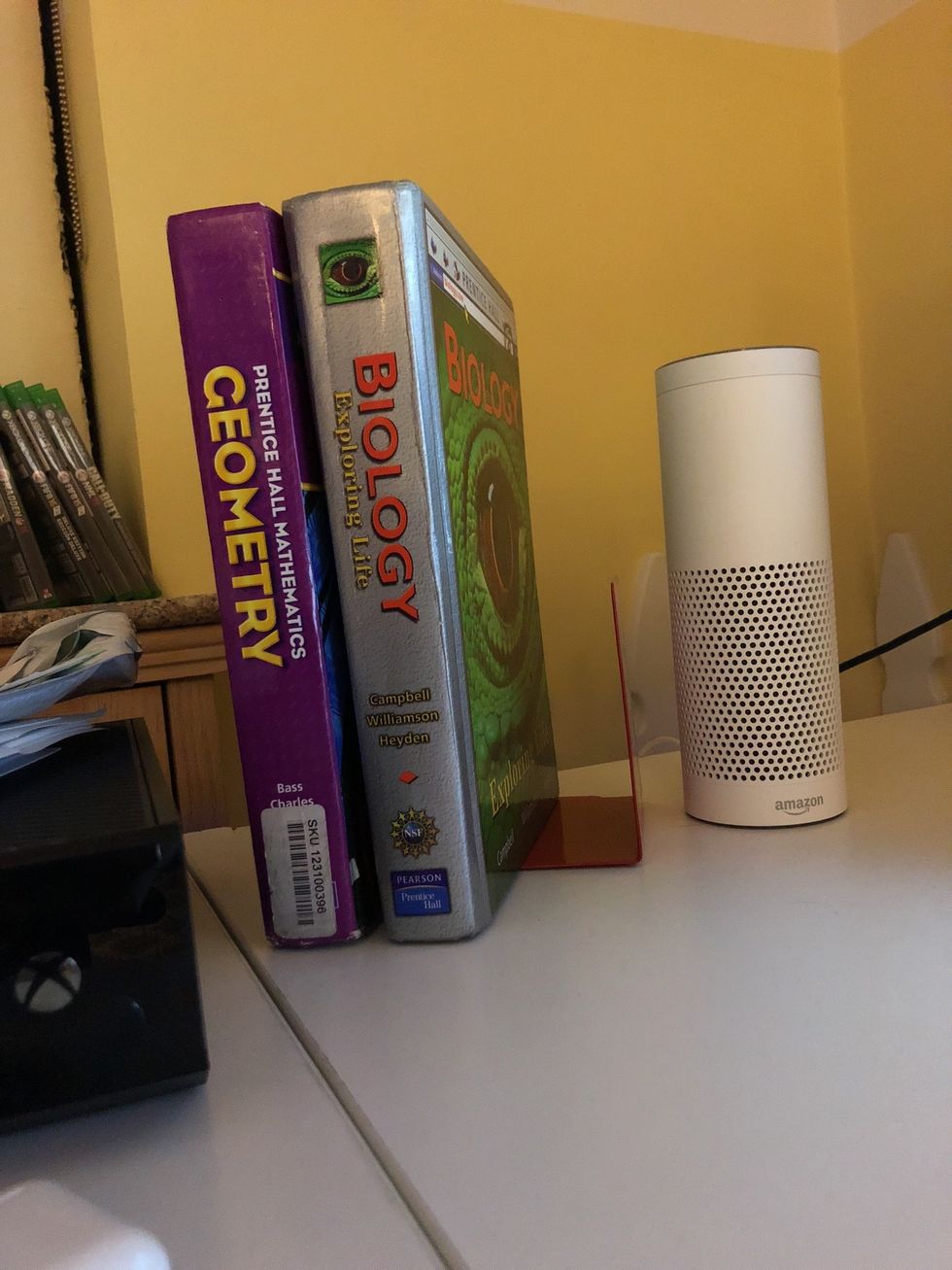 Compre libros de textos para la escuela y nunca usa.