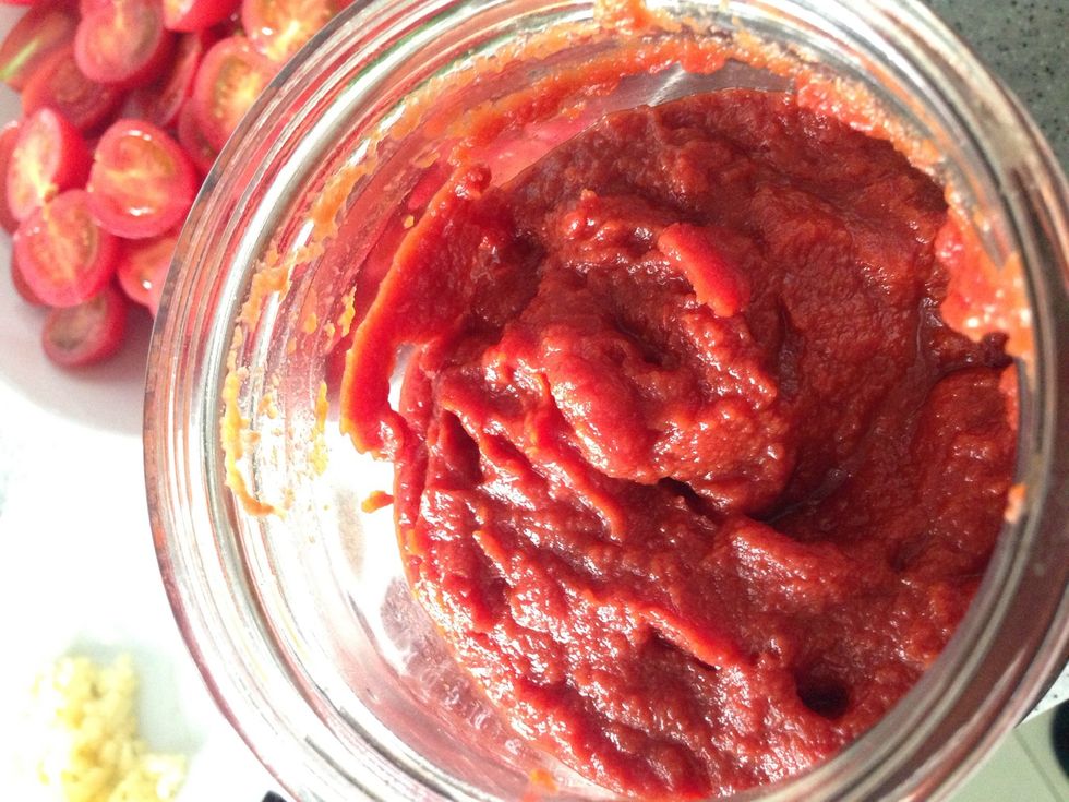 Concentrated tomato paste