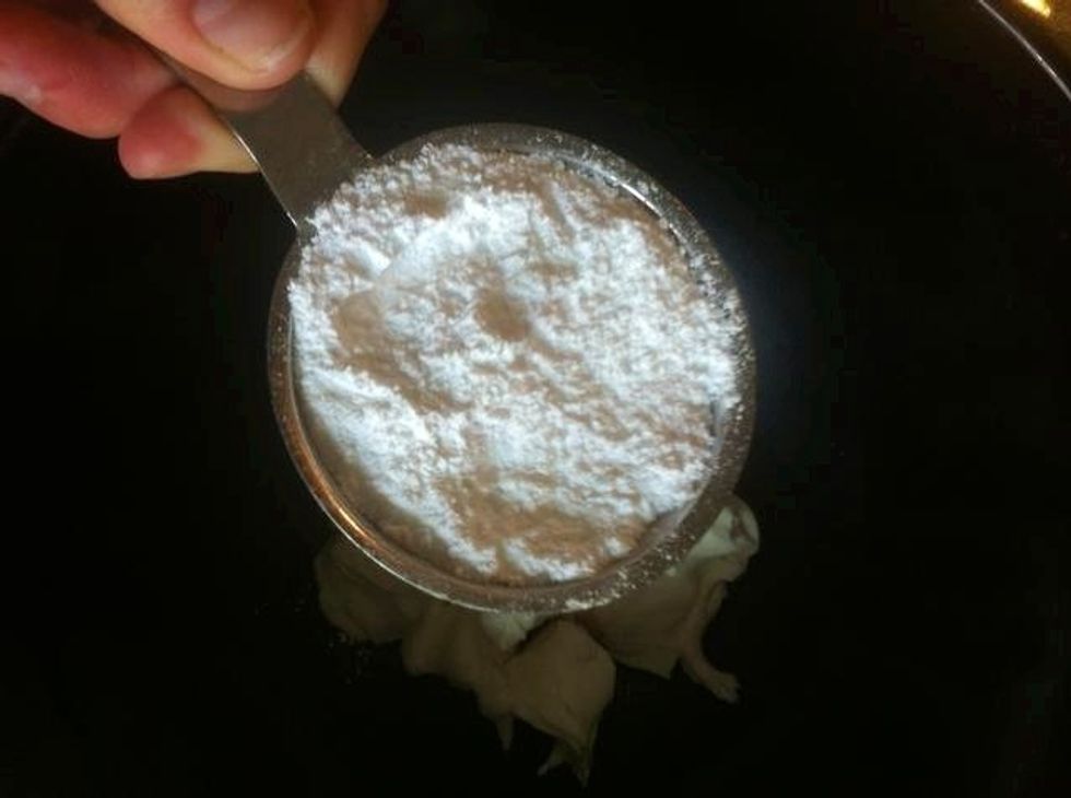 Confectiones sugar, or icing sugar