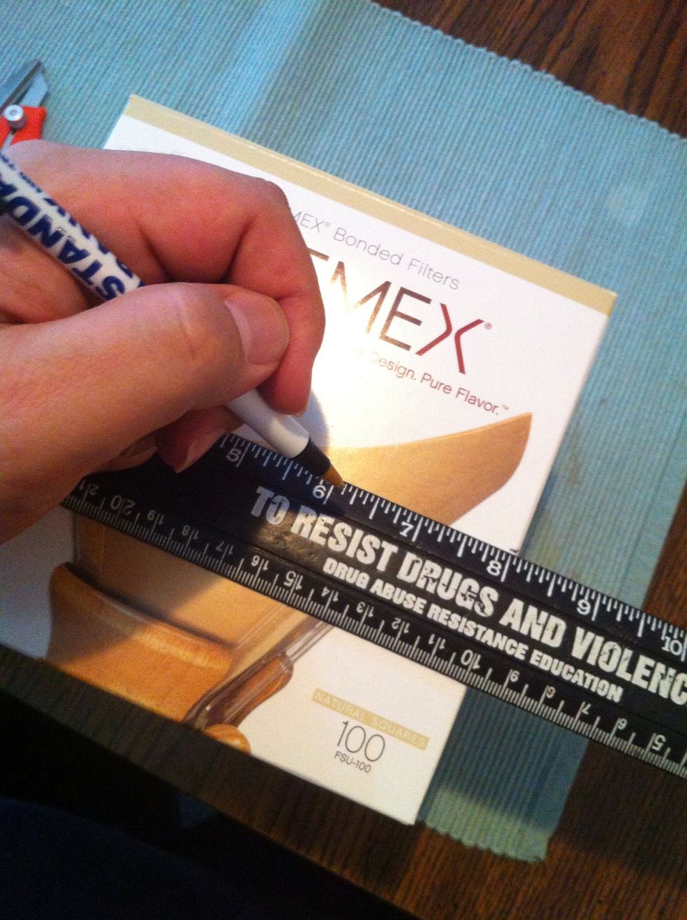 Connect the ends of the lines on the sides with a straight line across the front. As a guide, this line will be 3 1/2 inches from the top.