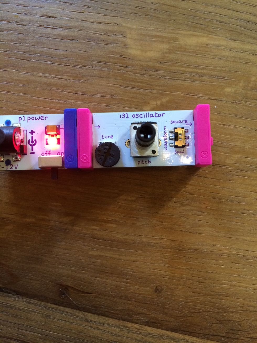 Connect the i31 oscillator module to the power. This will determine the rate the sequencer runs at.