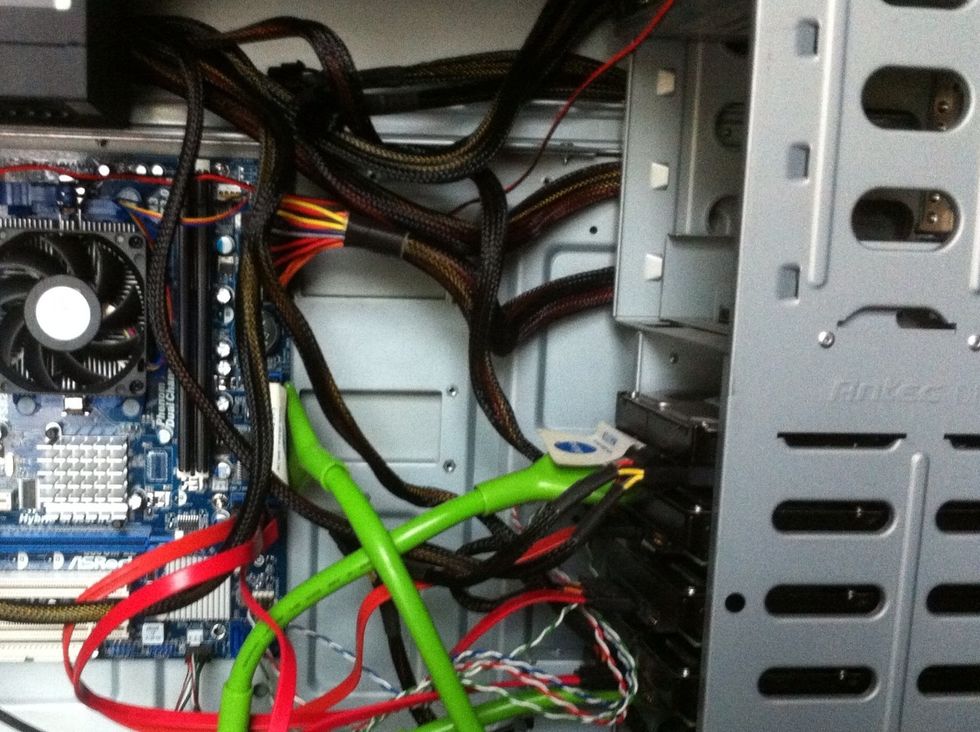 Connect up the drives and any fans that need a power connection. At this stage, also mount your internal USB port to a USB header on the mother board. Double check all connections.