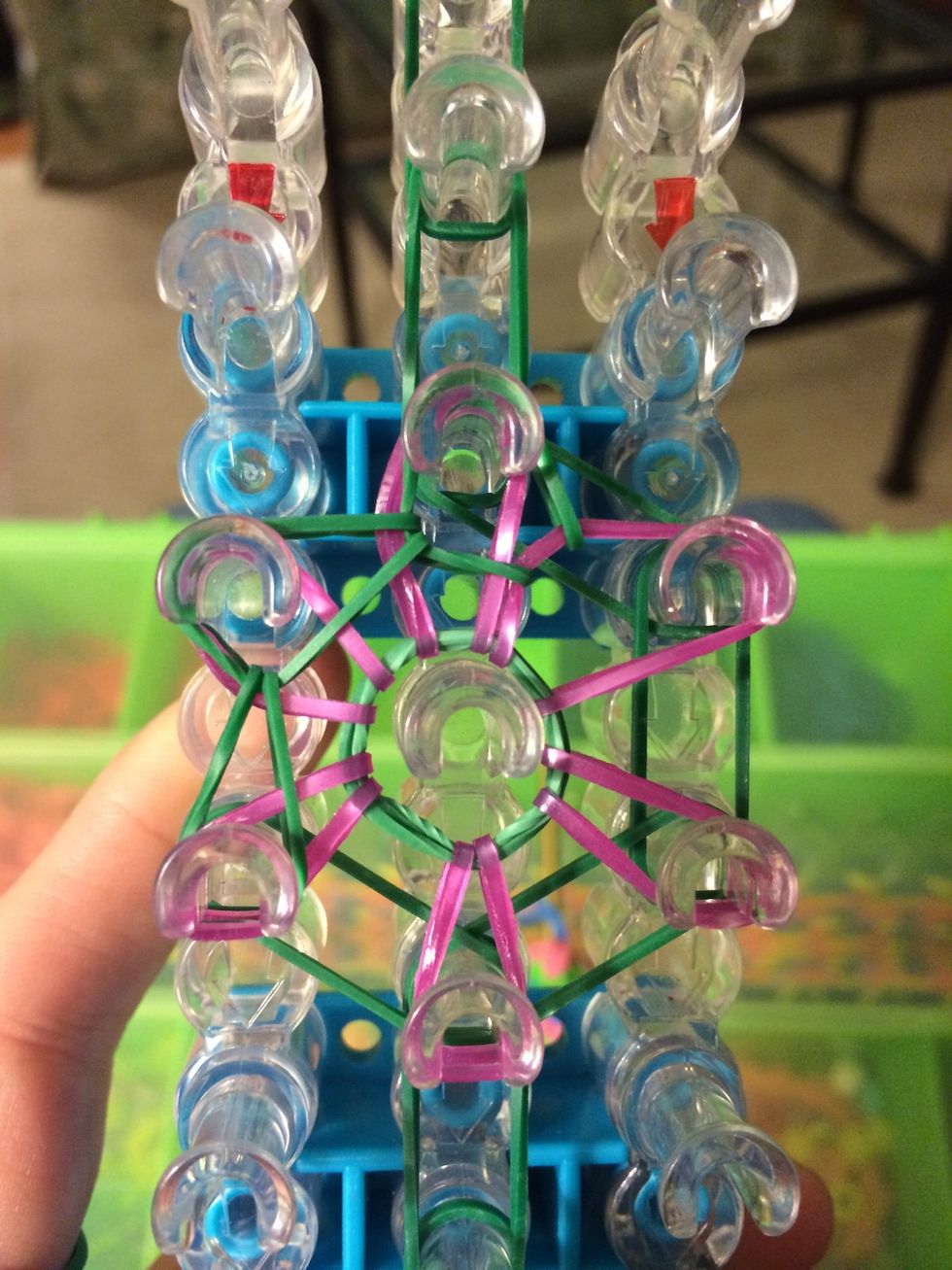 Continue in a counter-clockwise position working your way around the body of the starburst.