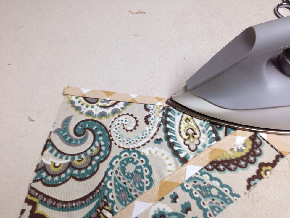 Continue pressing down to the point making sure the band is bonding to the point