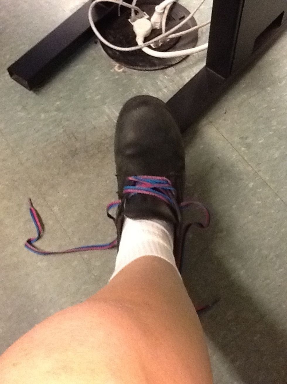 Continue to lace in the same way