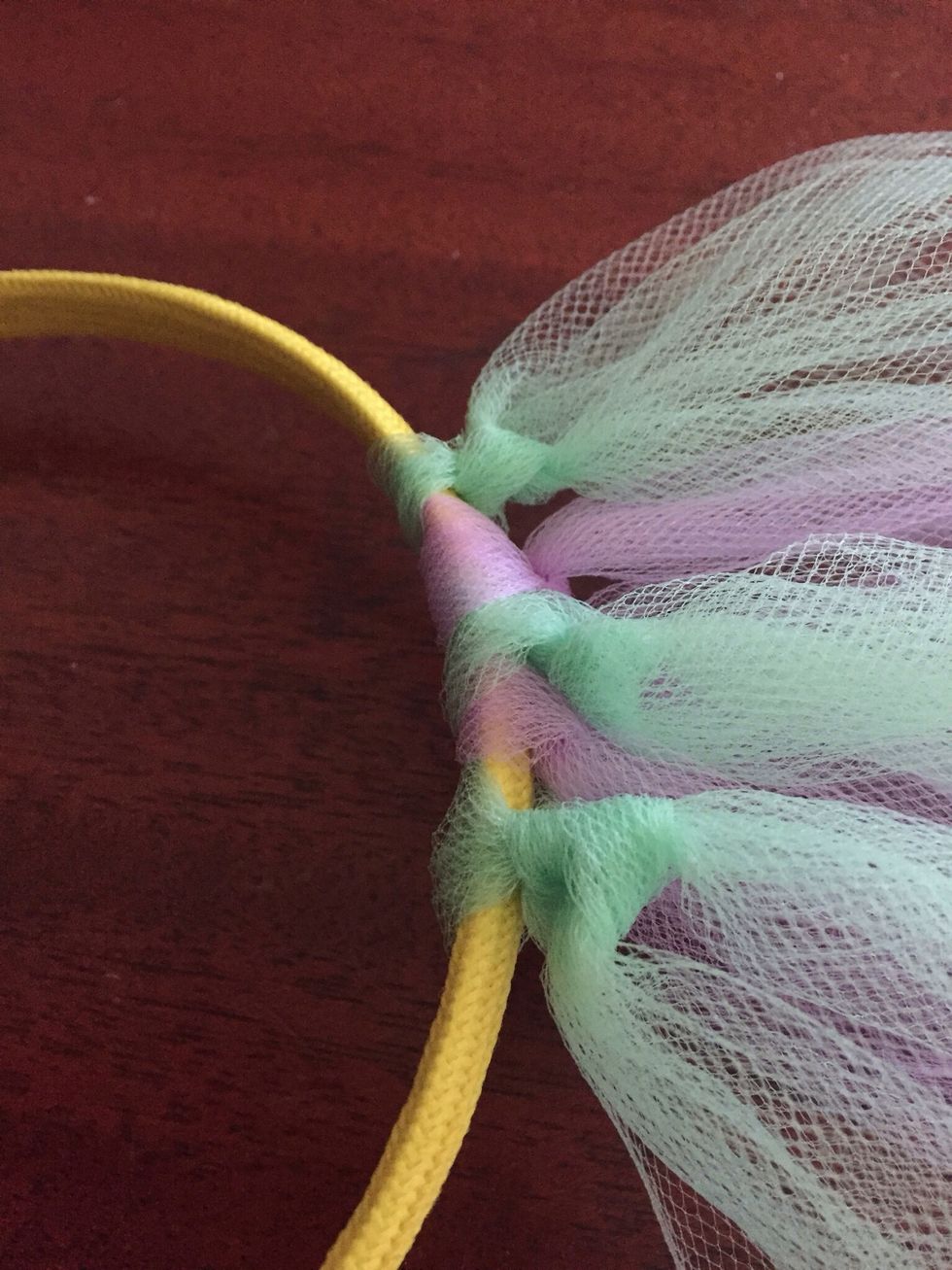 Continue with the remainder of tulle.