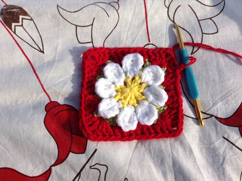 Continue working around in the same manner as step 30 and 31. Join with a sl st to the top of the ch 3.