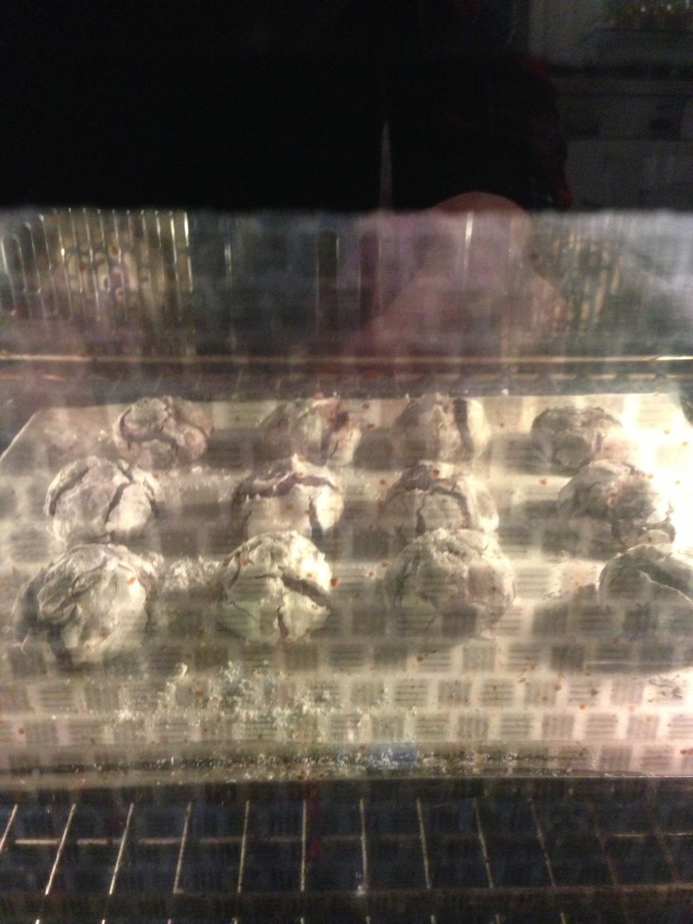 Cook 10 mins in a preheated oven. Convection bake 190C