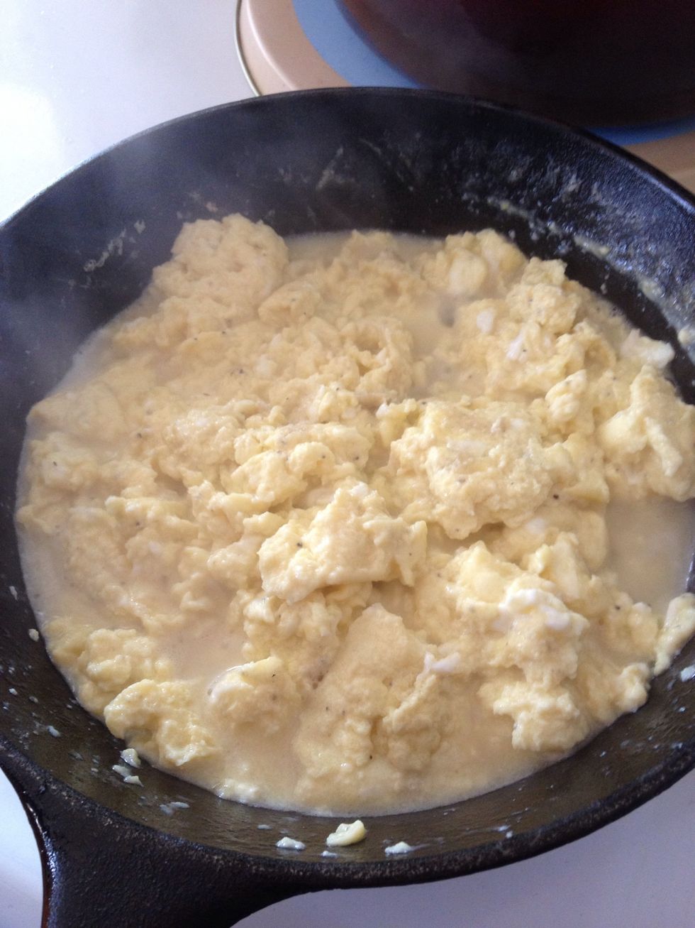 Cook another couple of minutes, there will be some milk/cream left.