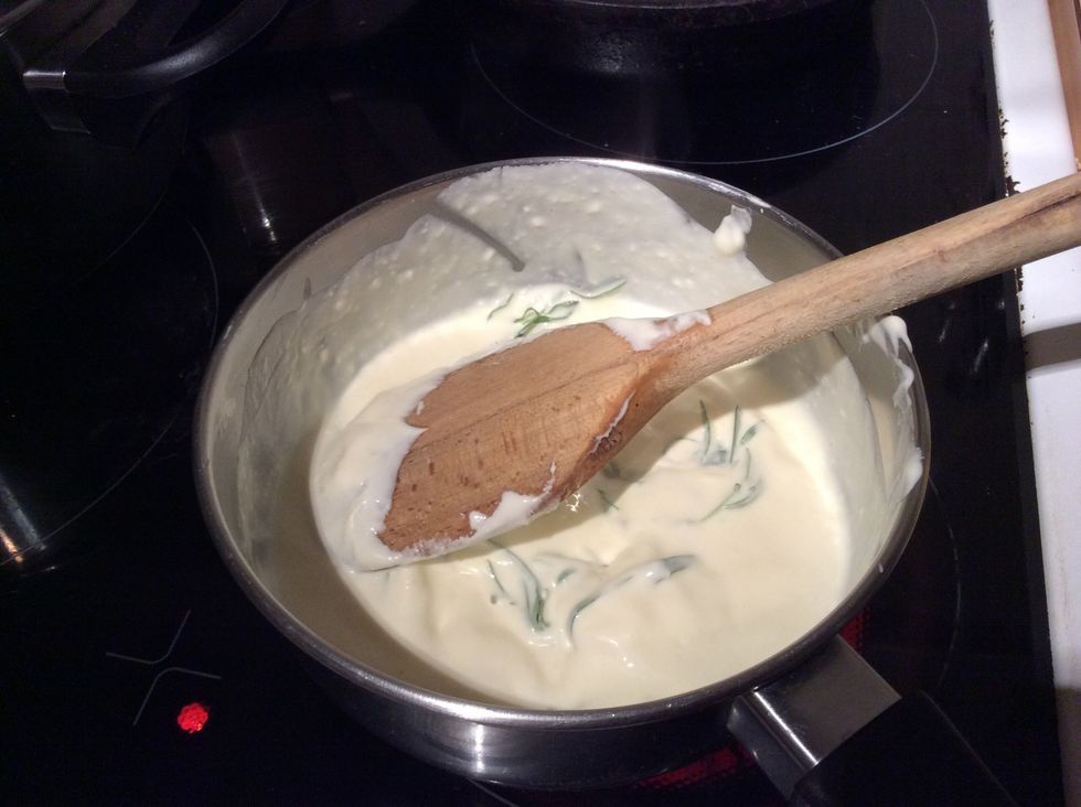 Cook for 10-15 minutes to allow the tarragon to infuse into the cr\u00e8me fra\u00eeche. Then take of the heat. Then discard the tarragon. Meanwhile.....