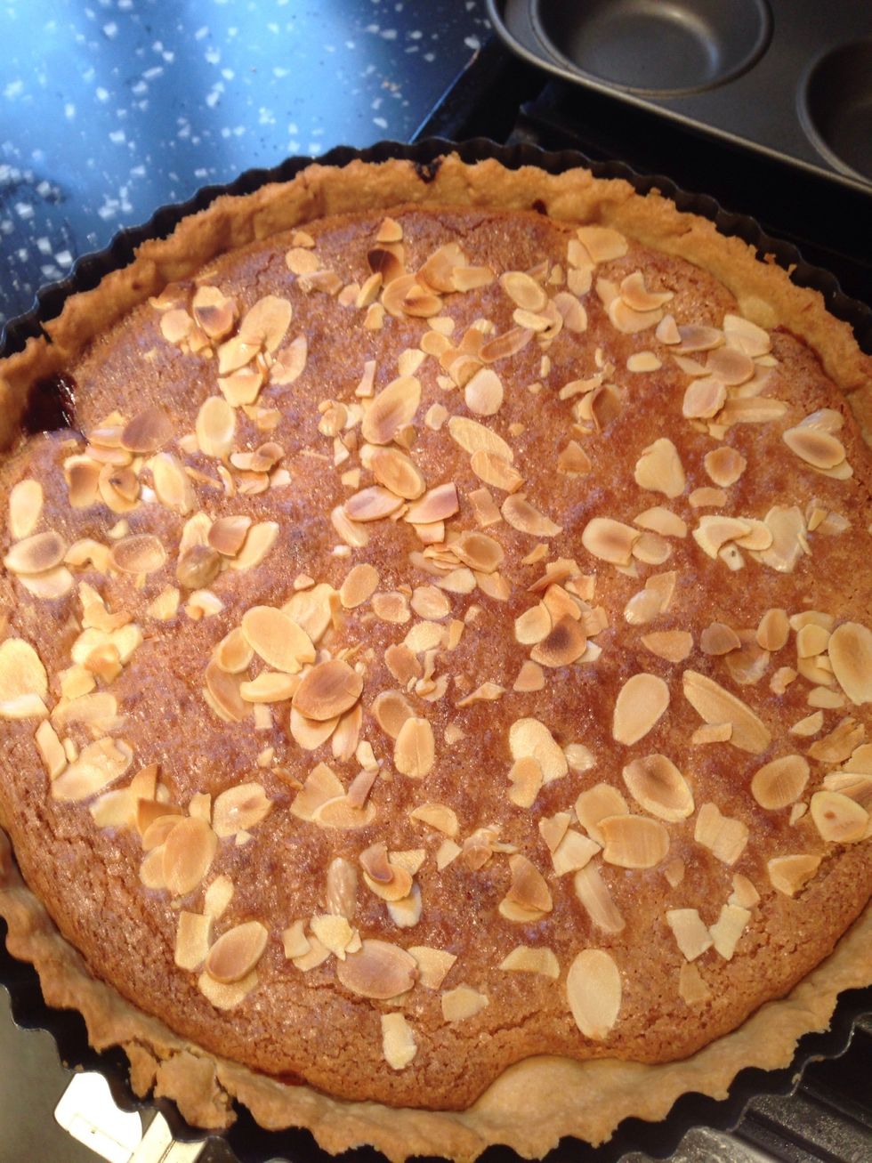 Cook for 35mins at 180\u00b0C. If the almonds seem to brown too soon cover the tart with a sheet of foil until cooked