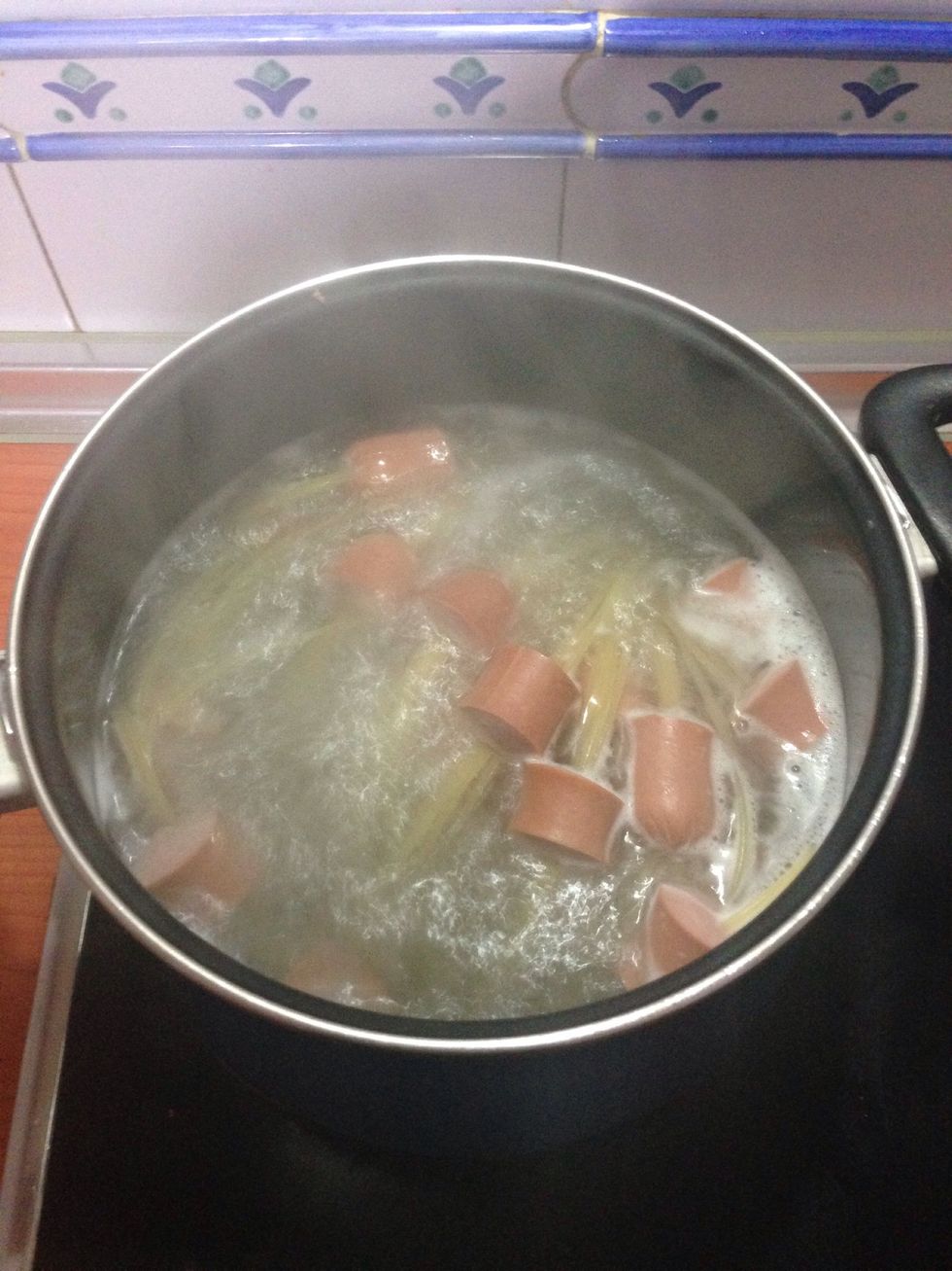 cook for 8 minutes (cocer durante 8 minutos)