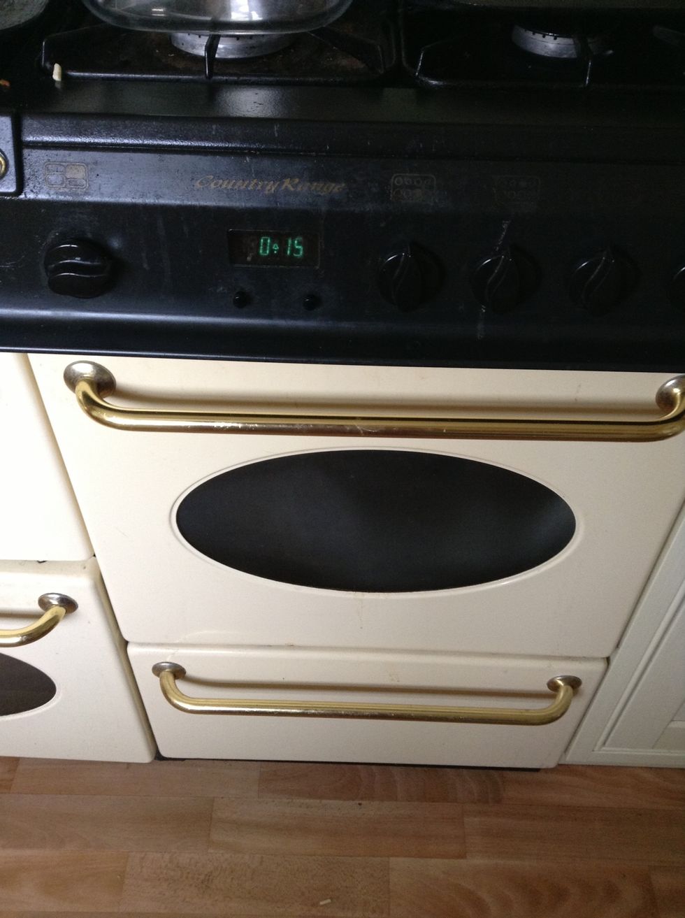 Cook in the oven for 15 mins