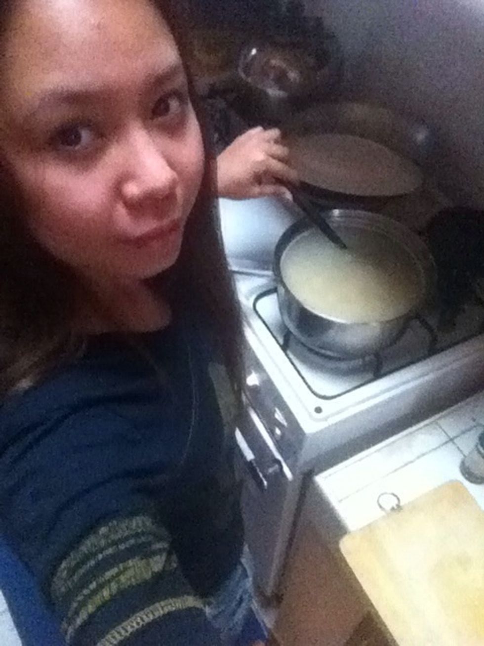 Cook the penne while you're at it. I'm happily stirring it so they won't stick in the pan. Some out salt to make the pasta tasty, others oil. Hmmm! Well you are the chef..