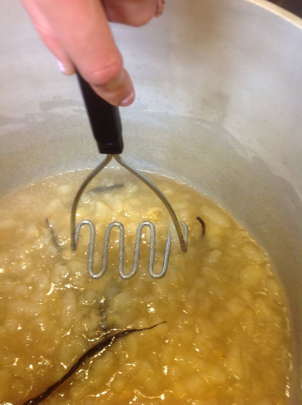 Cook to tender and mash into chunks. Ad pectin