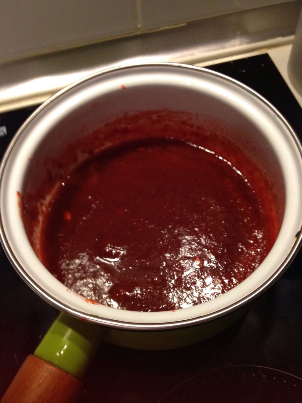 cool down and put in the fridge, serve over the panna cotta. (if u have time, u can do this just before serving) warm strawberry sauce over cold panna cotta is good. Make sure it's not too hot tho.