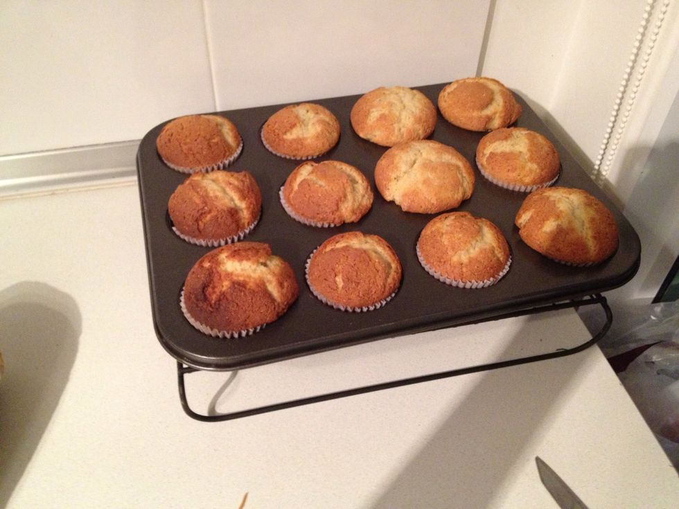 Cool them down on the cooling rack.