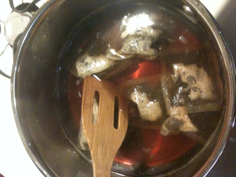 Cover and steep tea for 20 minutes (but don't forget to stir the bags occasionally).