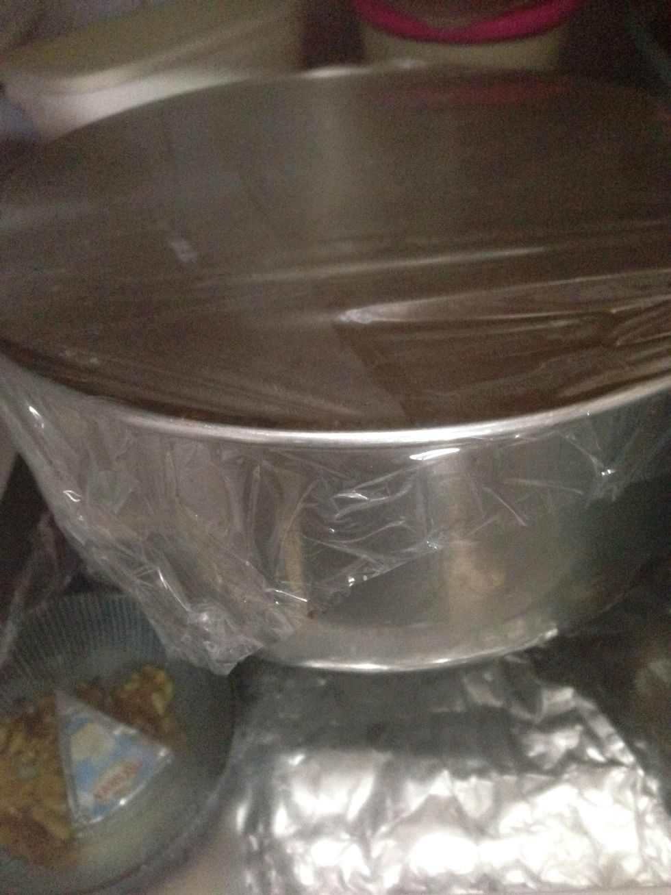 Cover bowl in plastic wrap and chill in refrigerator for 30 minutes