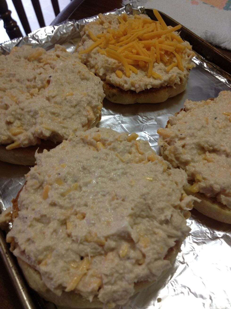 Cover entire bun with mixture