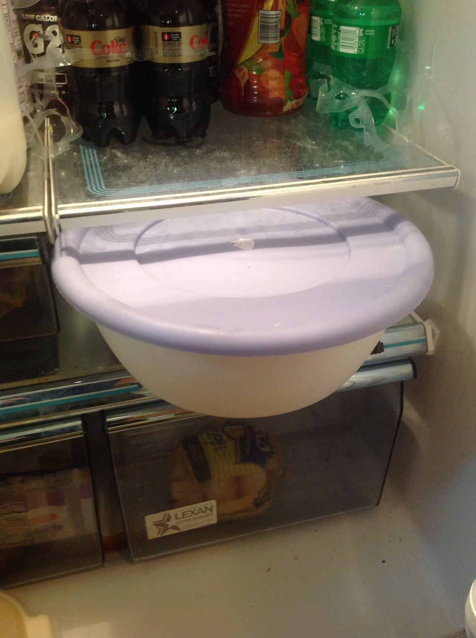 Cover in the fridge for at least an hour.