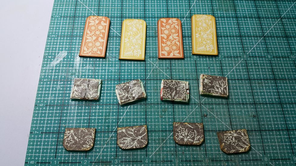 Cover the parts with pattern papers.