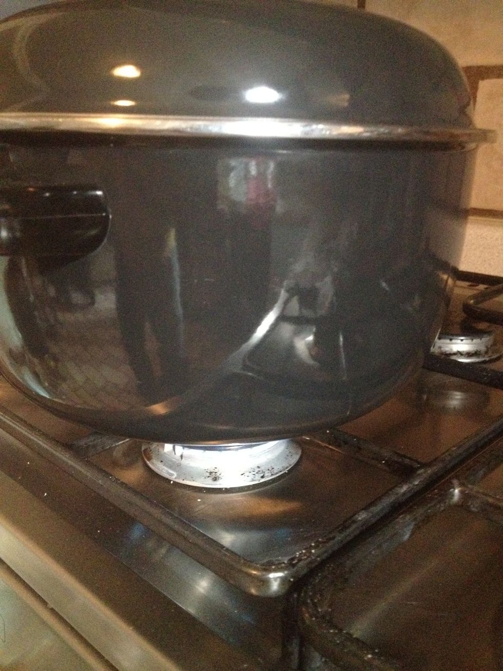 Cover the pot and cook for 15 minutes on low heat.