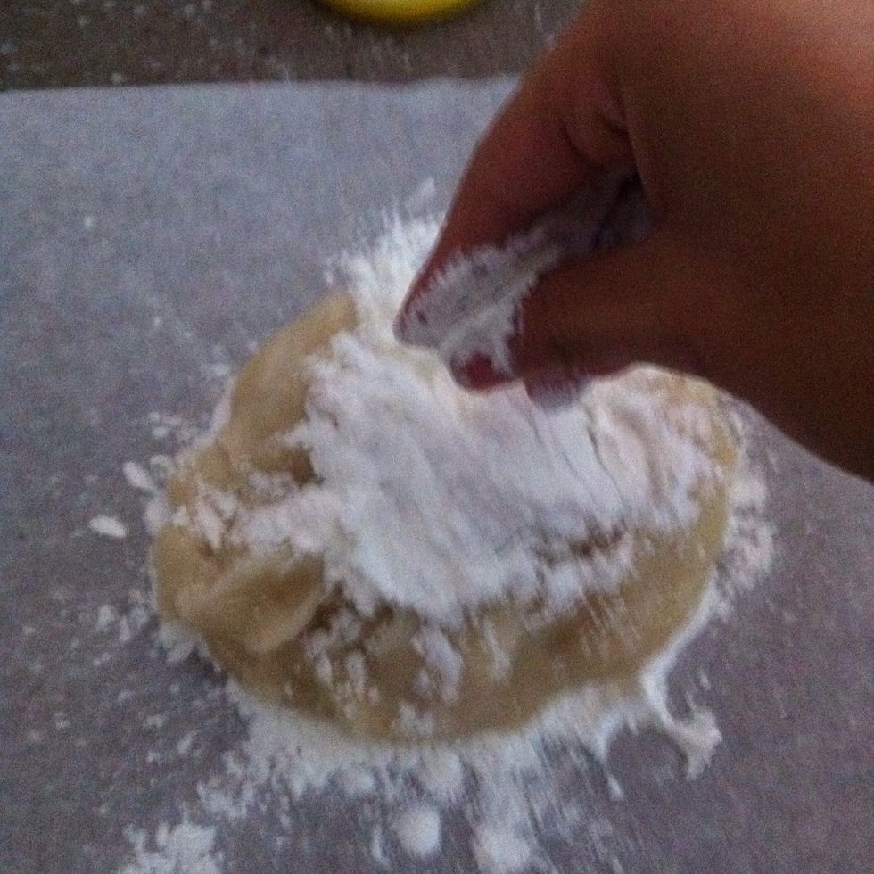 Cover with more cornflour, being careful to not touch the hot mochi immediately