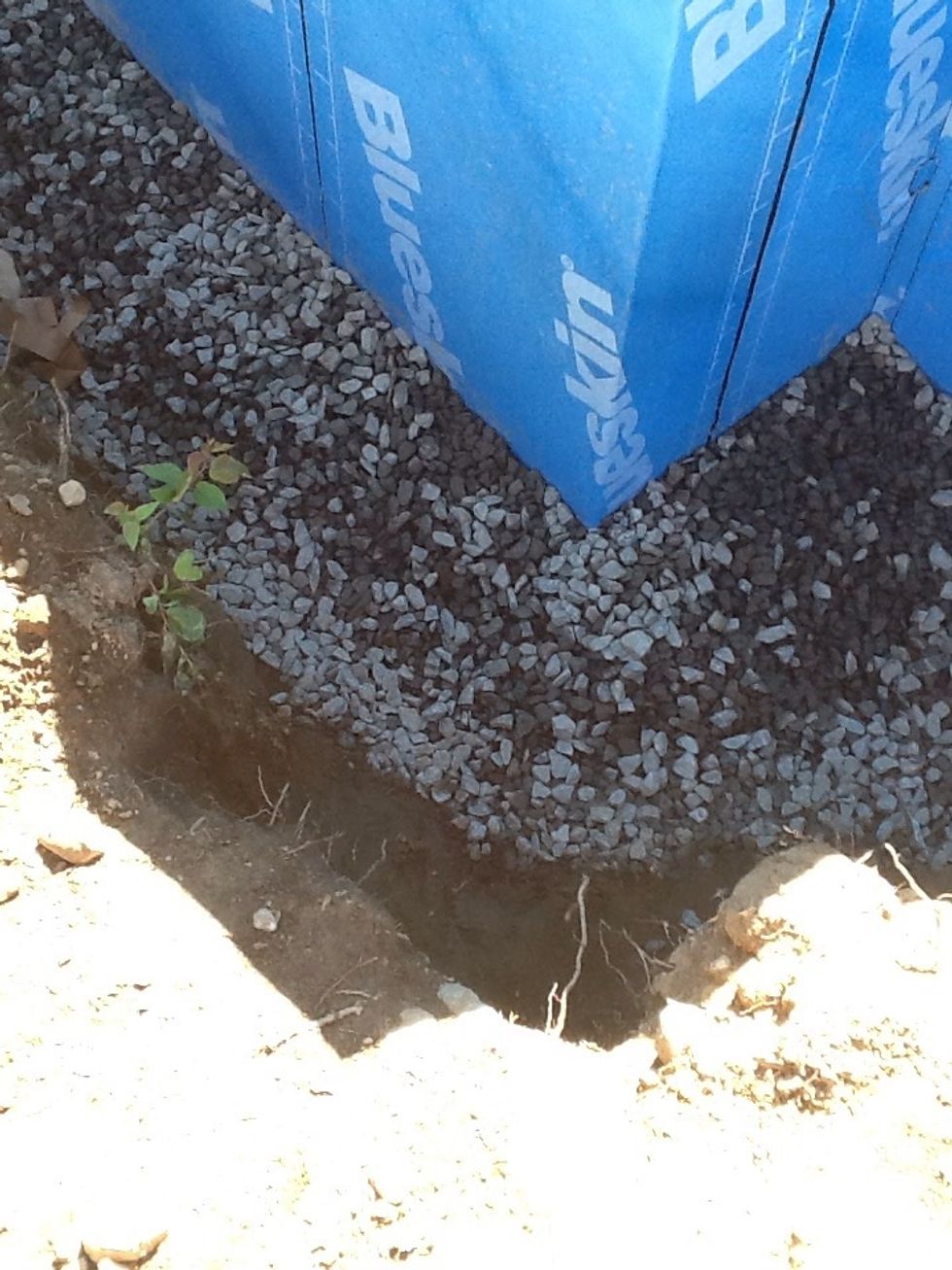 Cover your pipe with the stones