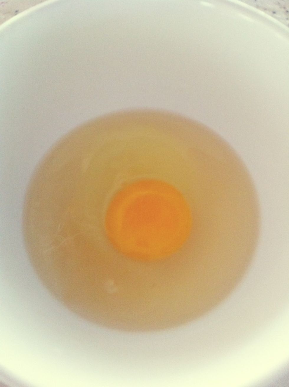 Crack the egg & salted egg white into a bowl.